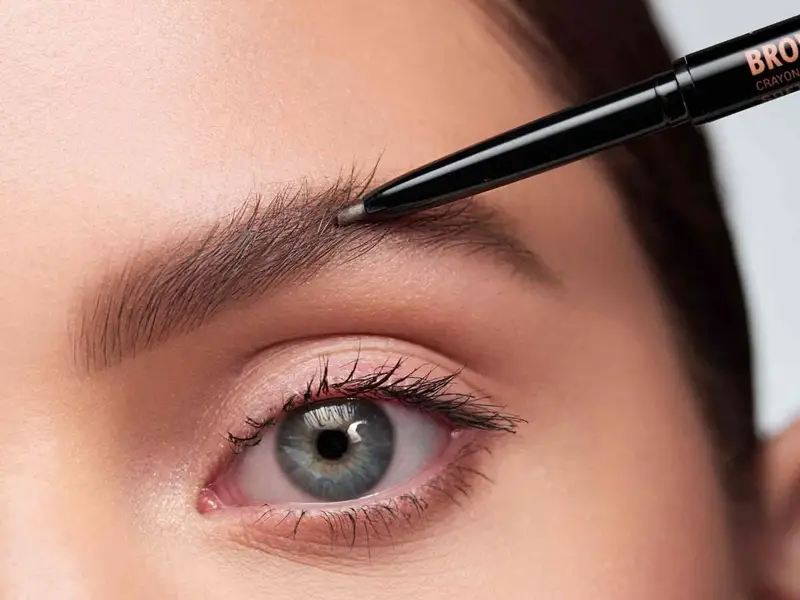 how to apply eyebrow pencil